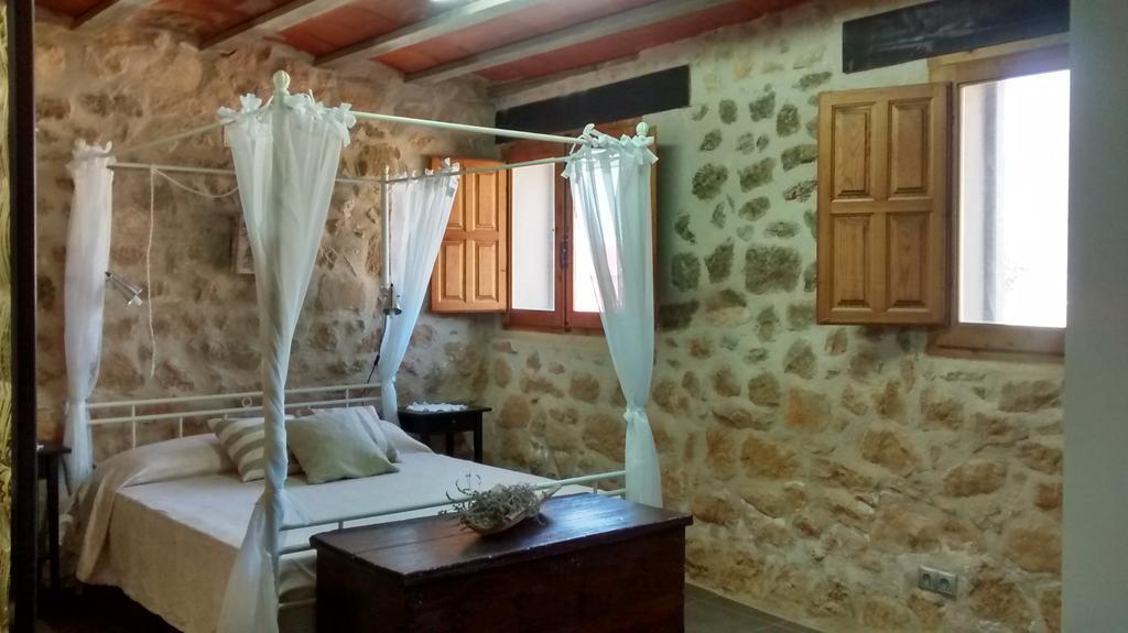 Casa De Vacances La Vella Era อาร์เนส ภายนอก รูปภาพ
