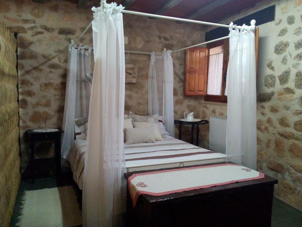 Casa De Vacances La Vella Era อาร์เนส ภายนอก รูปภาพ