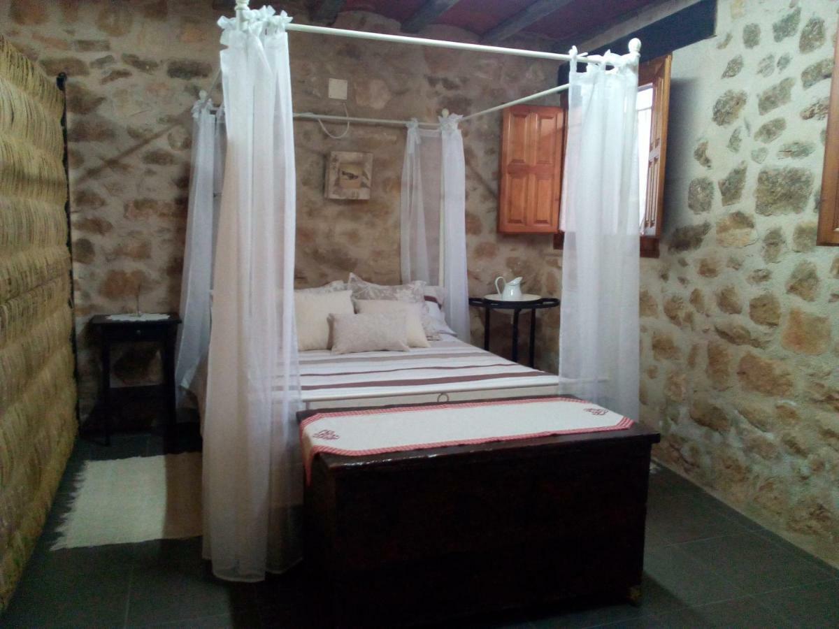 Casa De Vacances La Vella Era อาร์เนส ภายนอก รูปภาพ