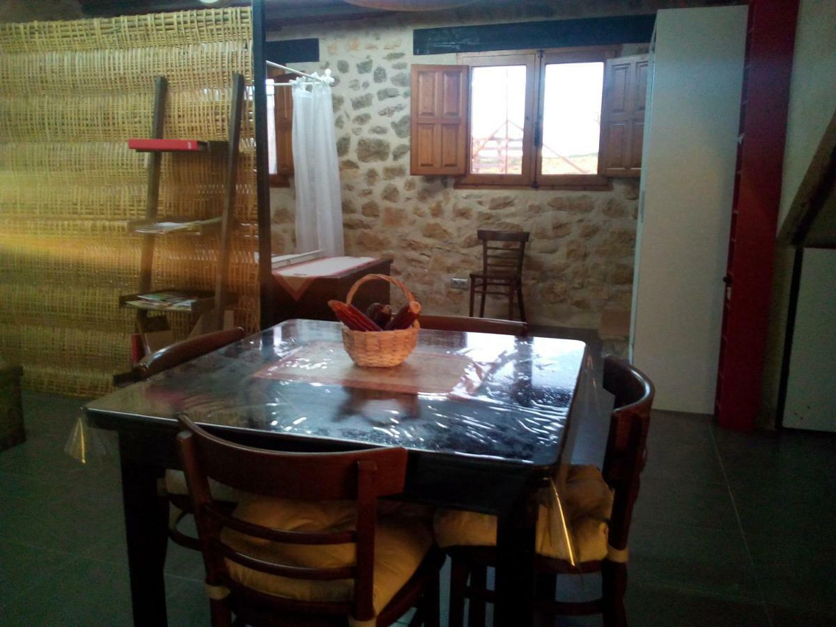 Casa De Vacances La Vella Era อาร์เนส ภายนอก รูปภาพ